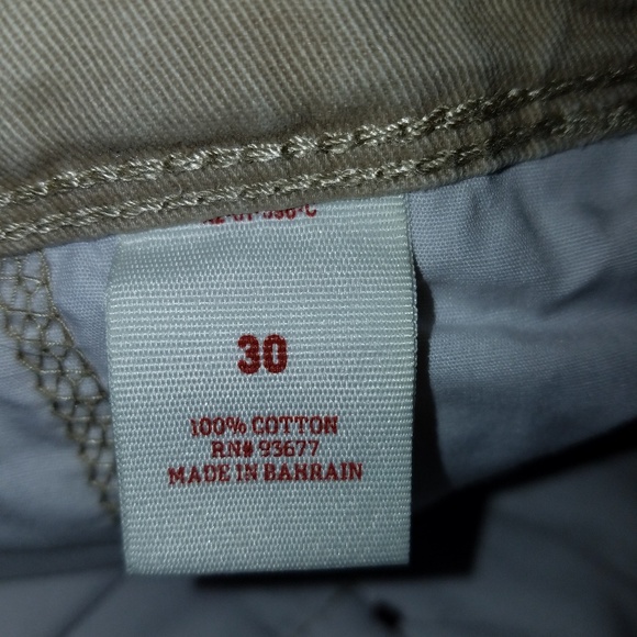 Arizona Jean Co. Khaki Men's Shorts - Picture 4 of 4